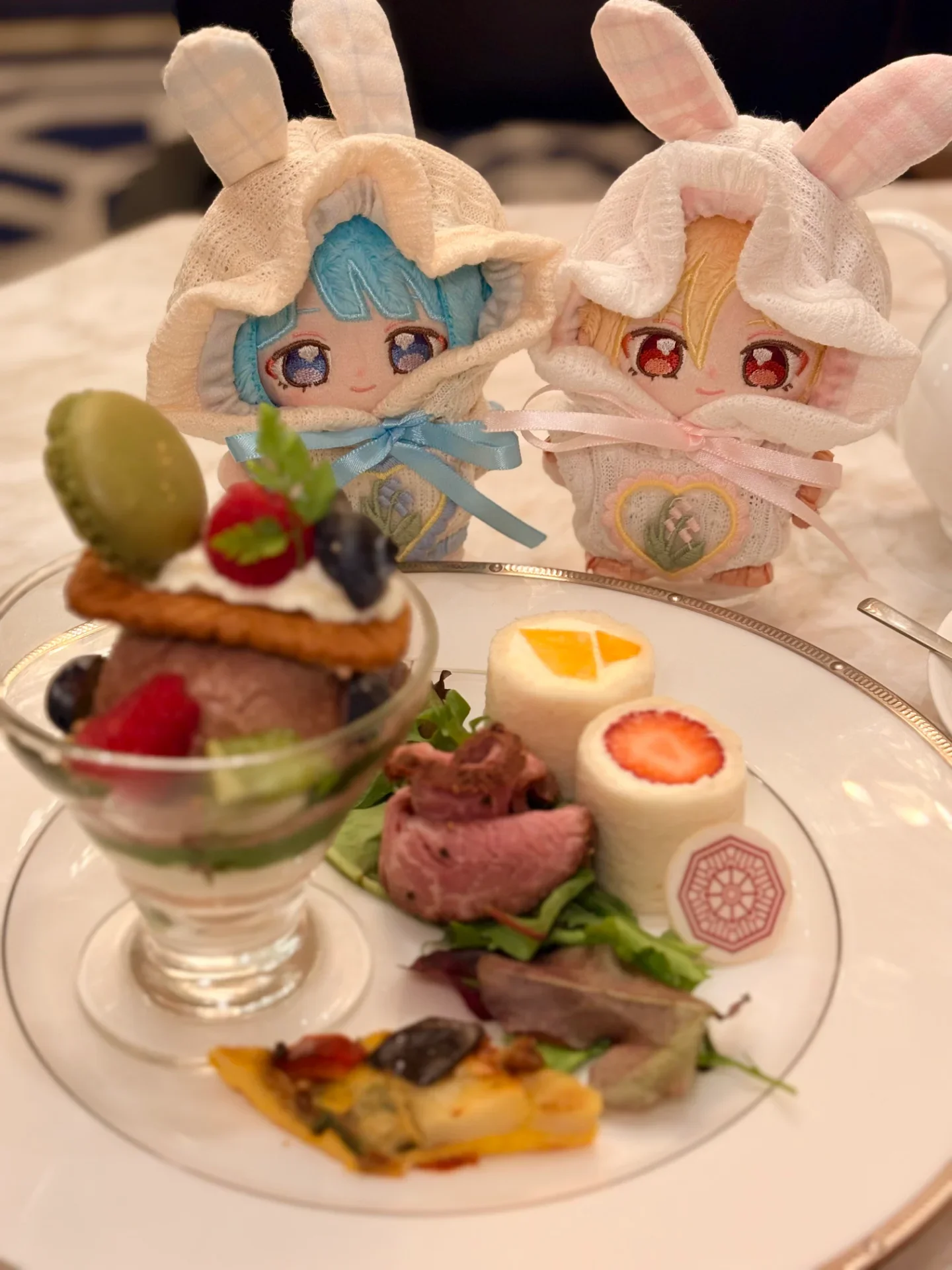 エンブレム入りの最中も可愛い