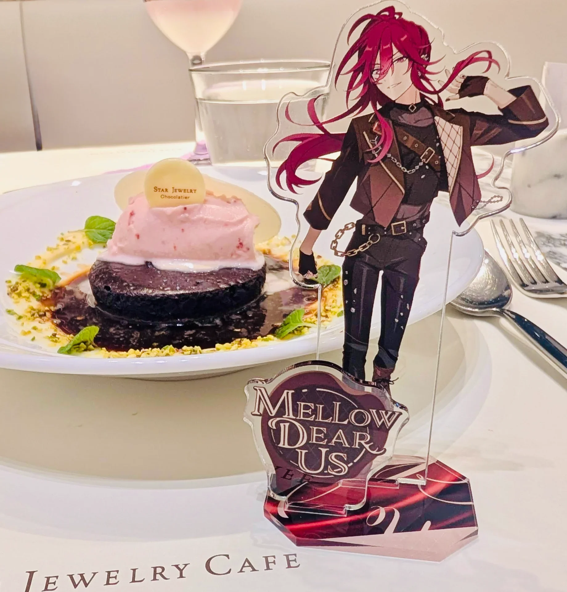 キャラカラーに近いピンクのストロベリーをチョイス