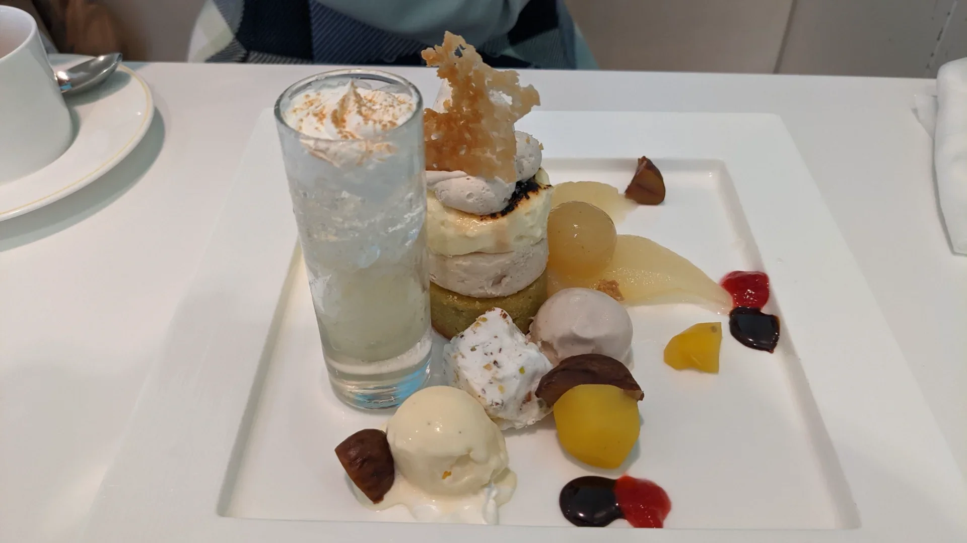 新宿髙島屋店での季節のプレートデザート