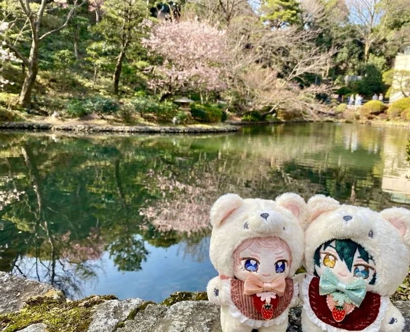 桜の季節は、鏡桜をホテル敷地内で楽しめます。