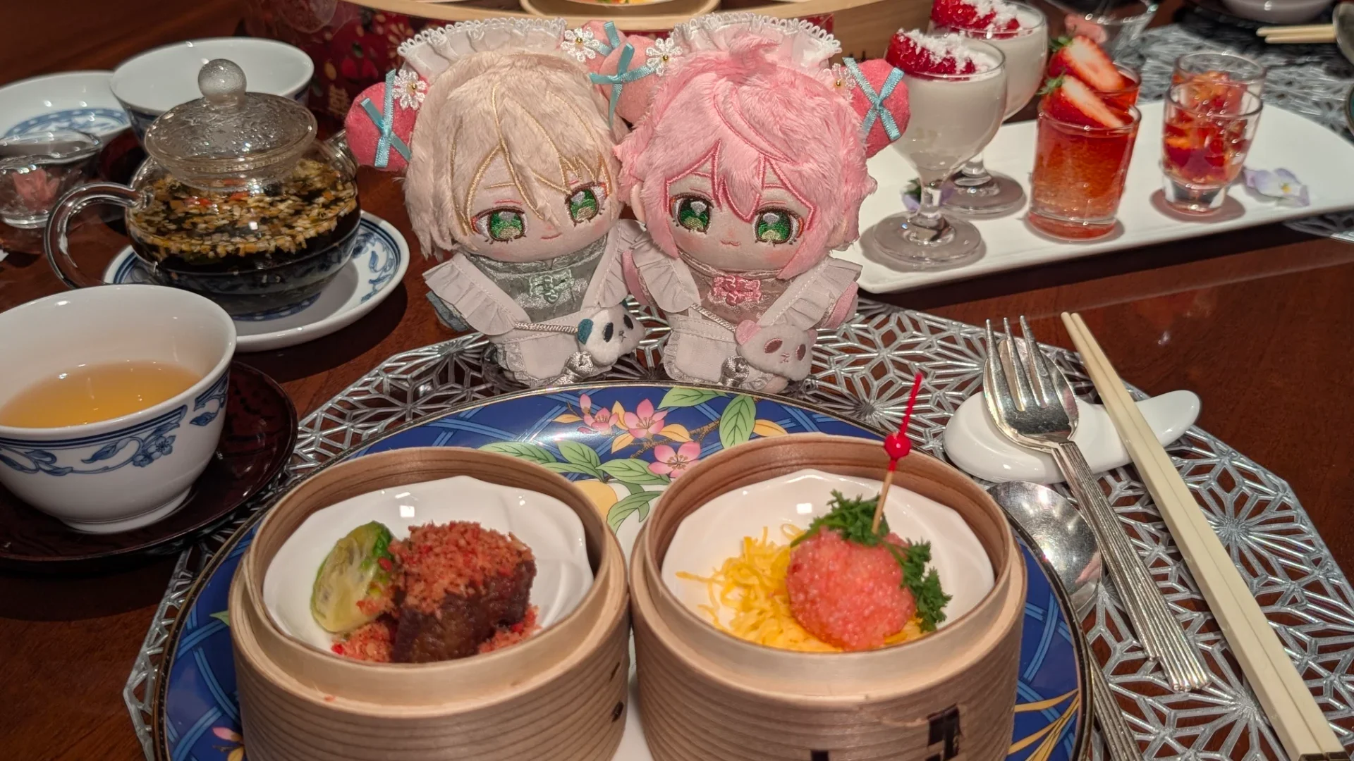 取皿も青や緑で綺麗