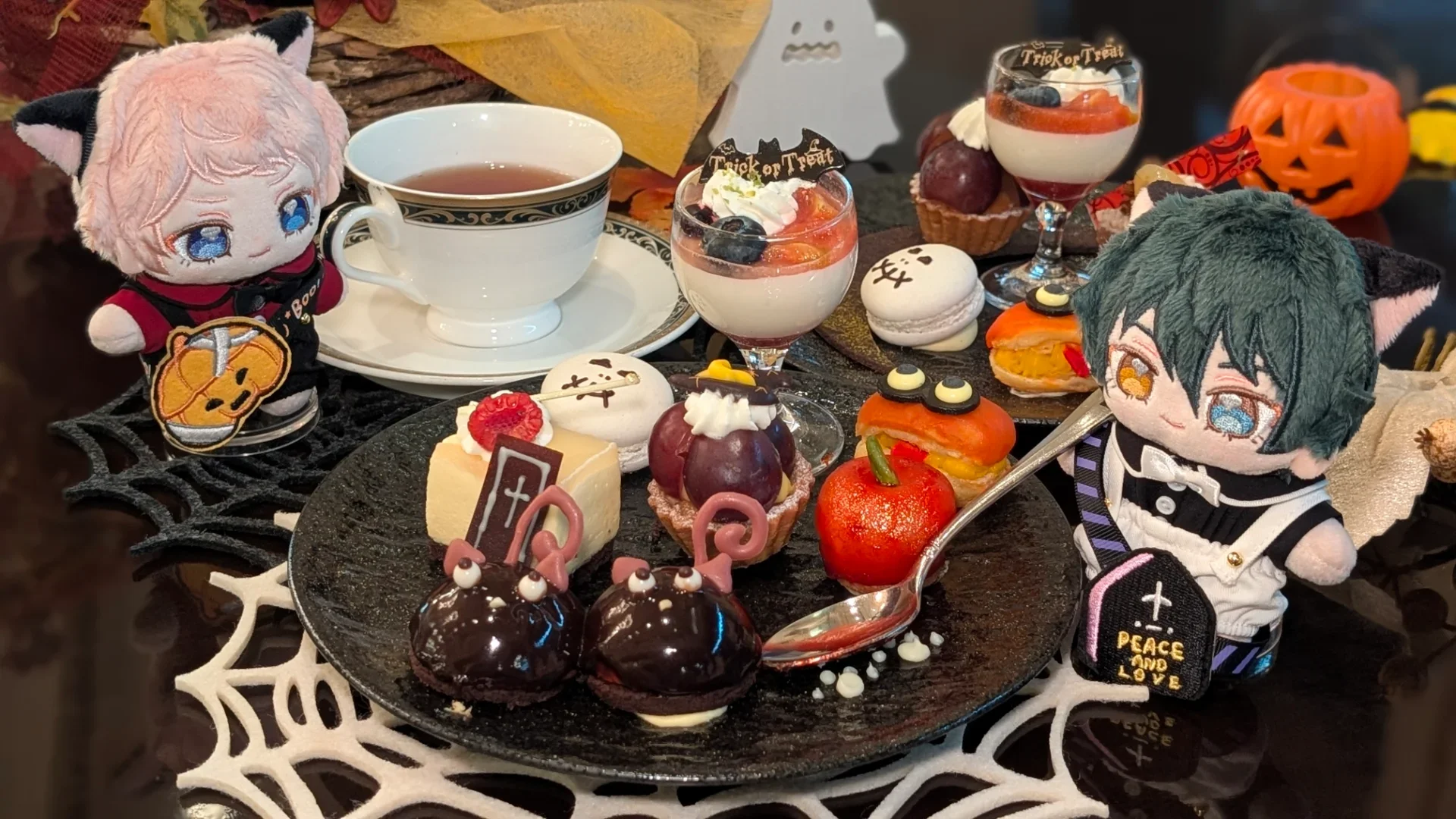 全てお店が提供してくれたものだけで撮影…！