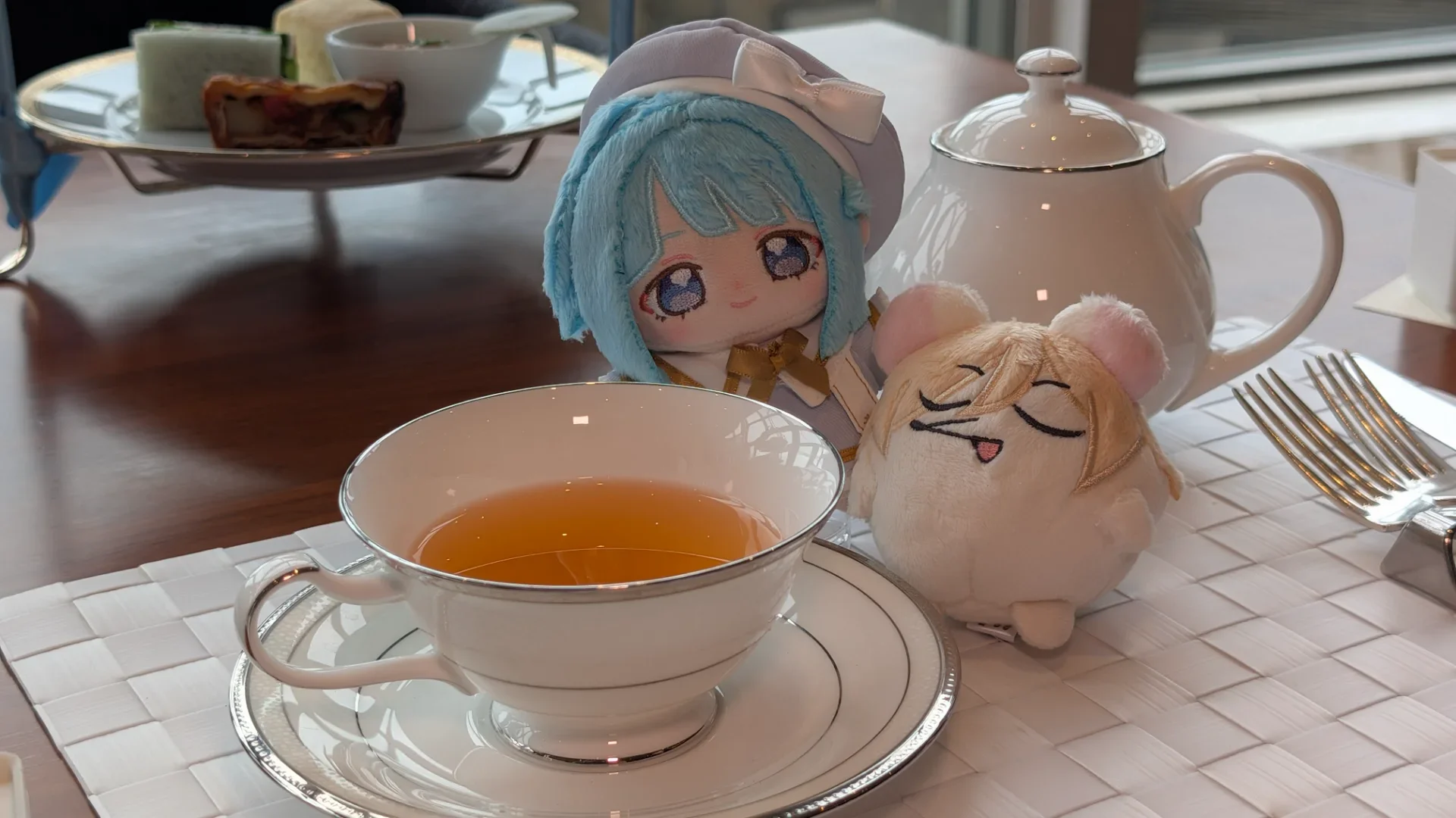 ティーポットとティーカップは本当に可愛いお写真が撮れるので…