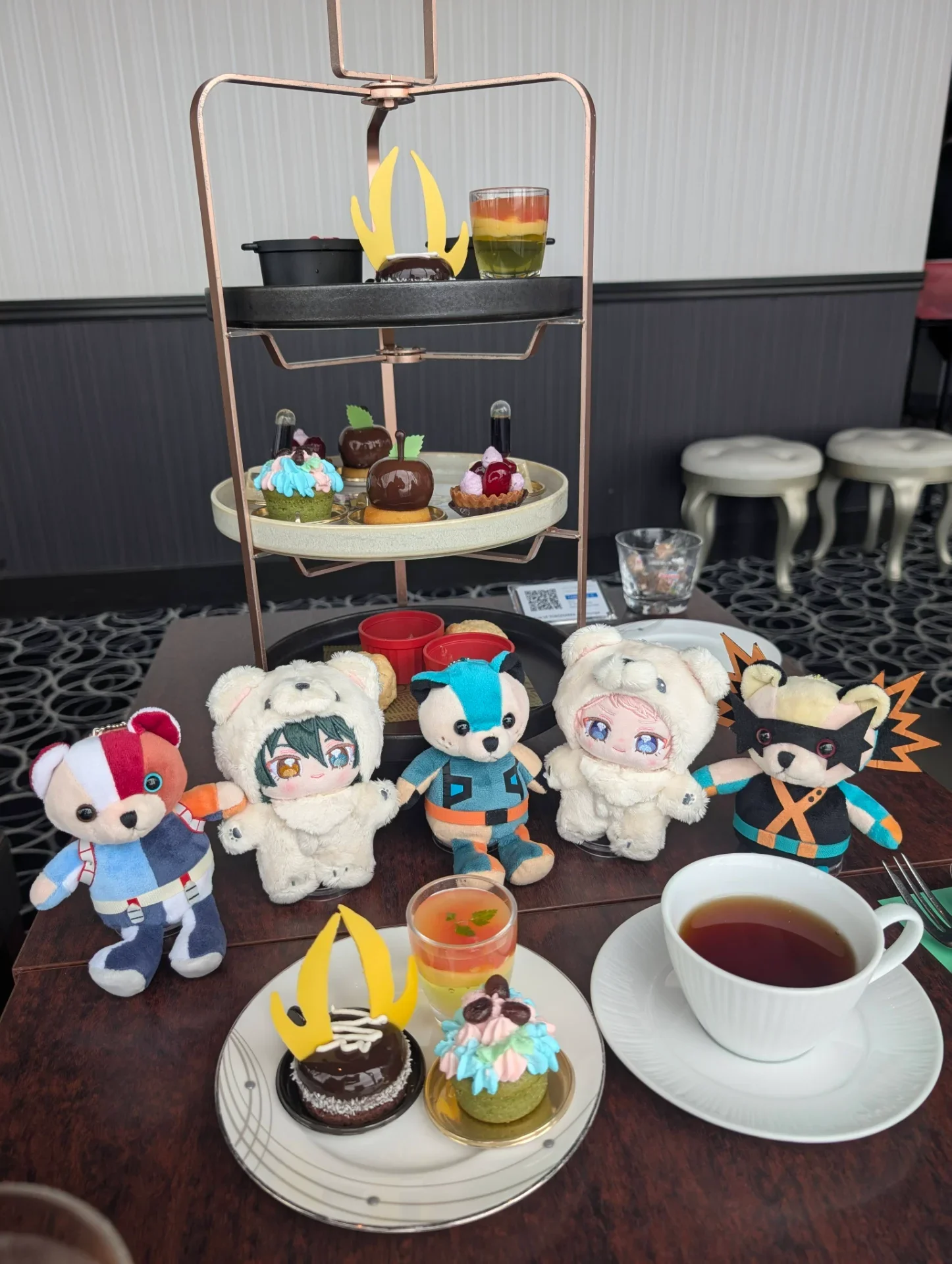 こちらはヒロアカとのコラボアフタヌーンティー